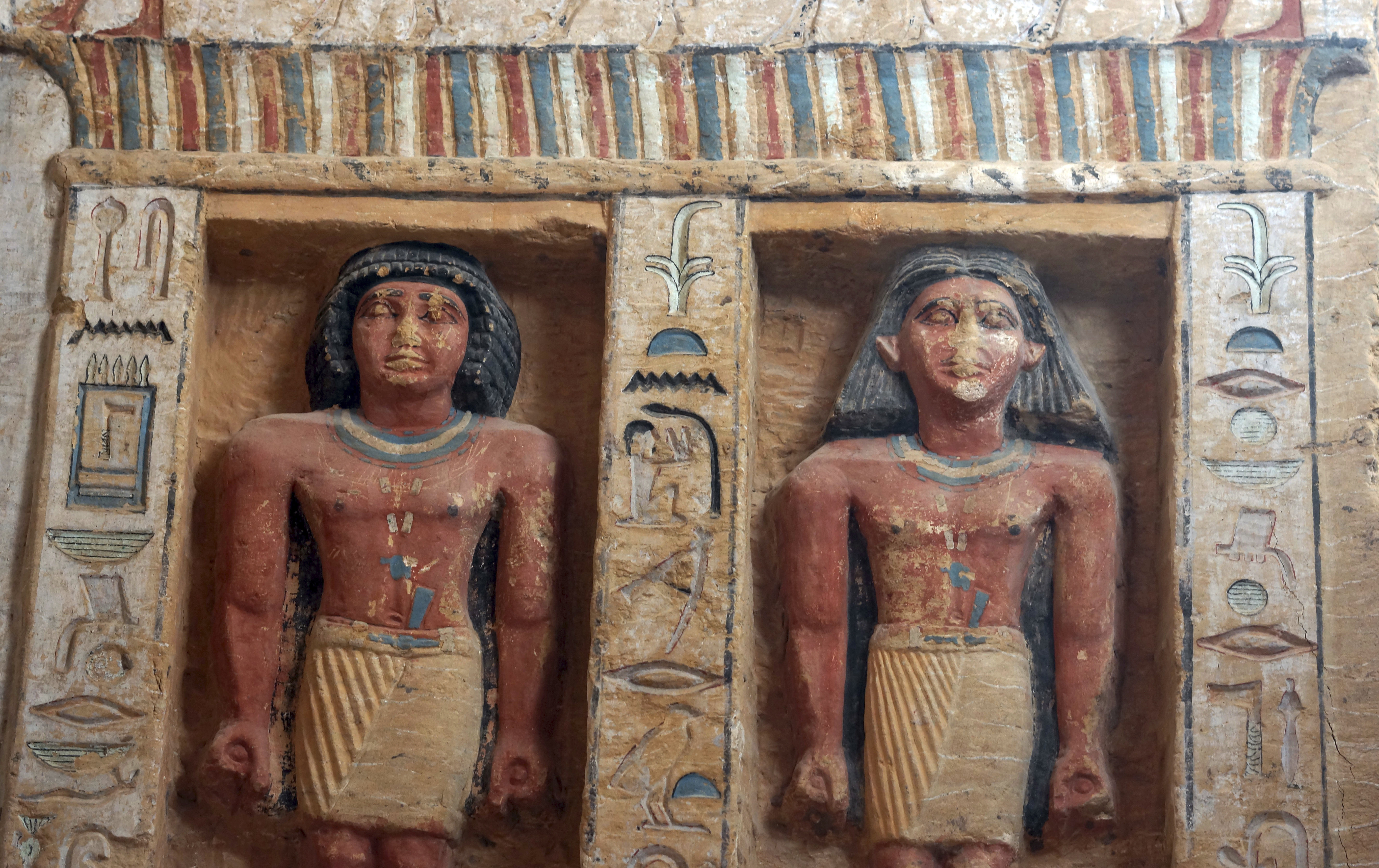 Египетски археолози откриха гробница на 4400 г. (снимки)