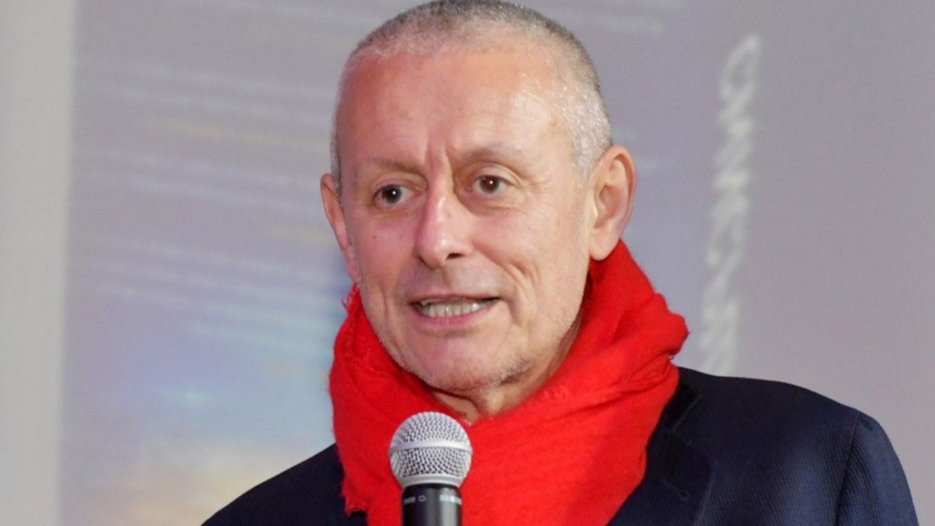 Историята ни с папата започва още през 1981 година при