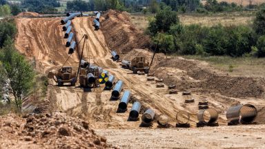 Гърция вече получава природен газ от Азербайджан по ТАП