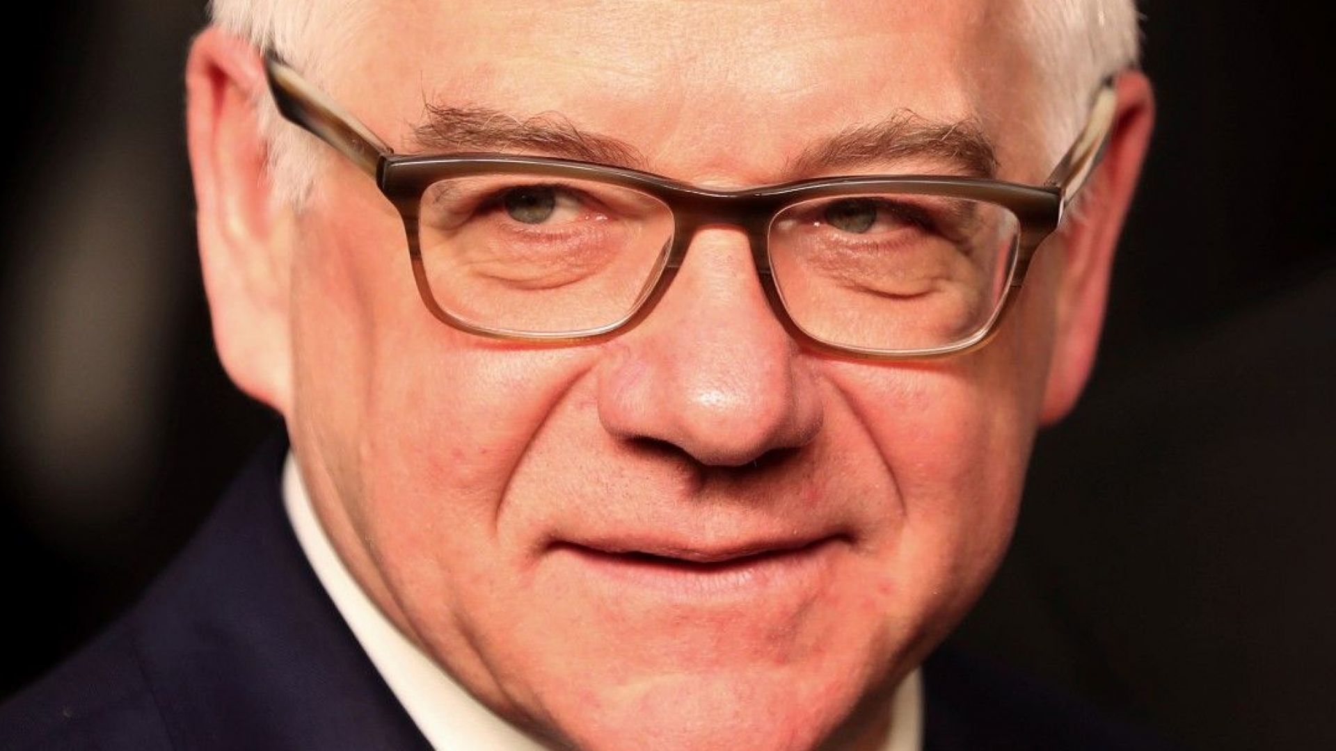 Франция е болният човек на Европа и проблемите й вредят