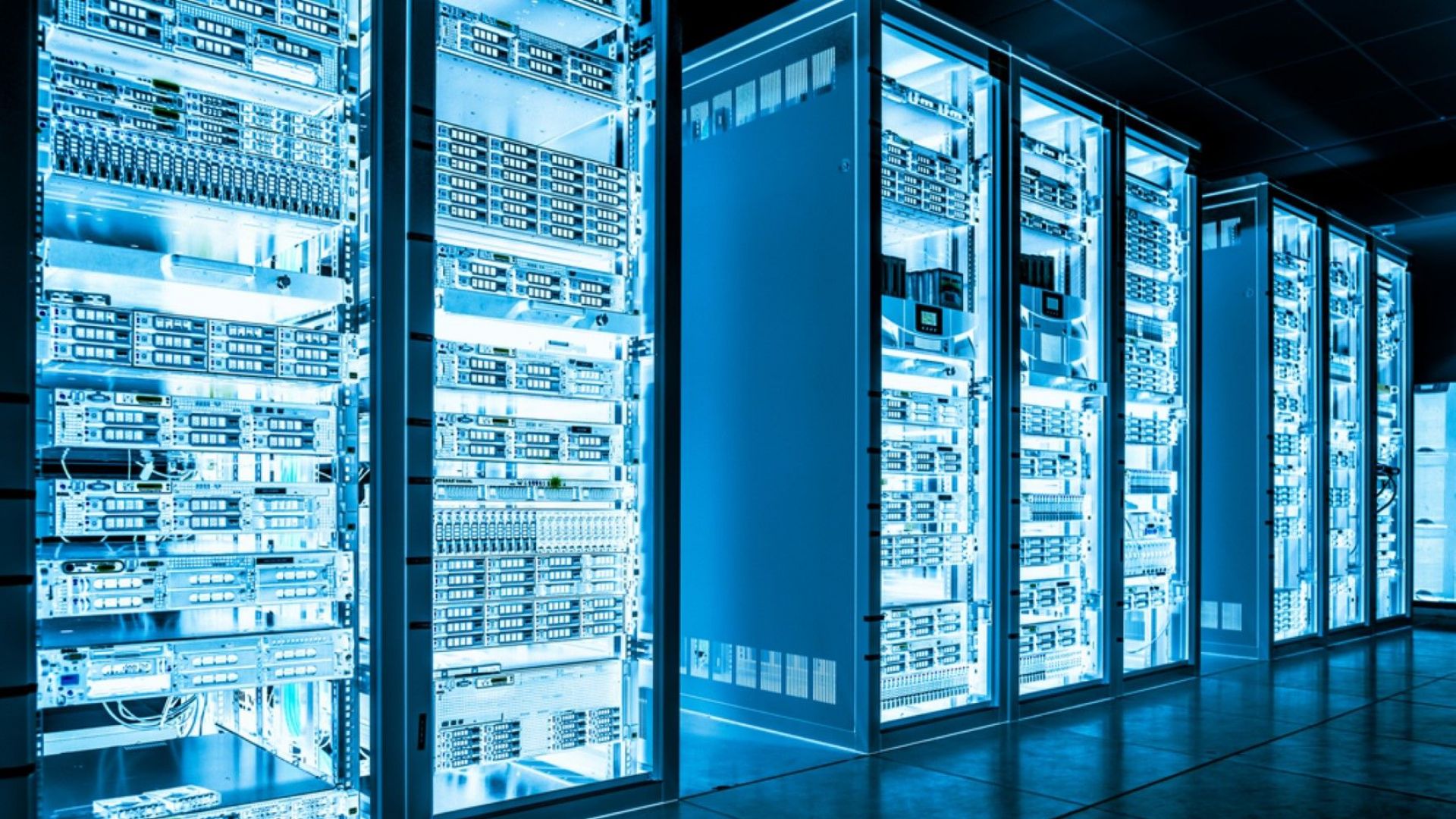 Руската намеса в социалните медии в президентските избори в САЩ