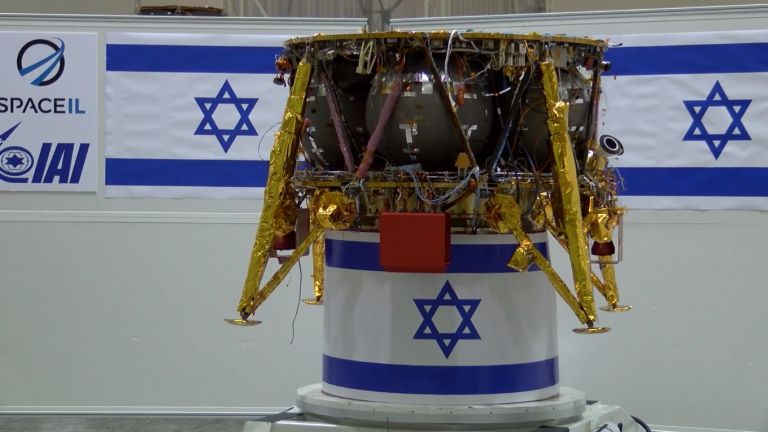 Израел изстрелва сонда към Луната