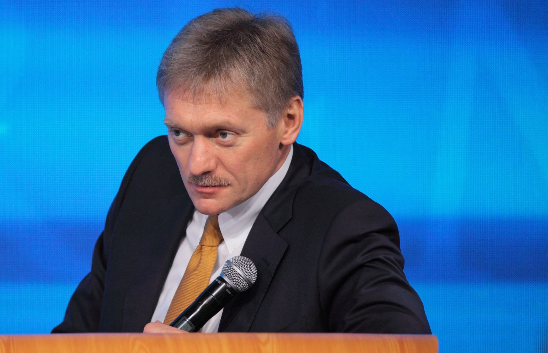 Според президентския говорител Дмитрий Песков това "не би трябвало да засегне бизнес климата"