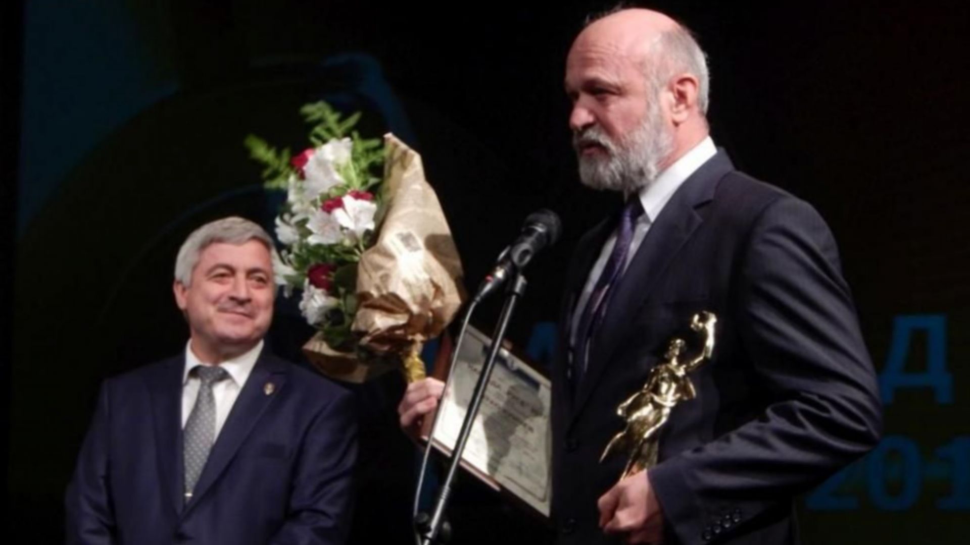 Директорът на Математическа гимназия Баба Тонка Русе Митко Кунчев