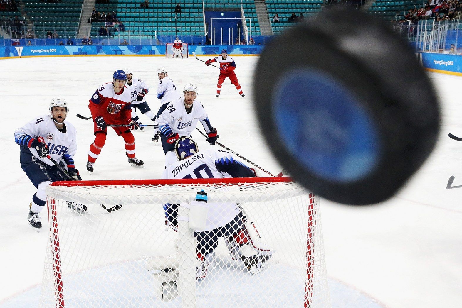 Четвъртфиналния мач между Чехия и САЩ на Зимната олимпиада