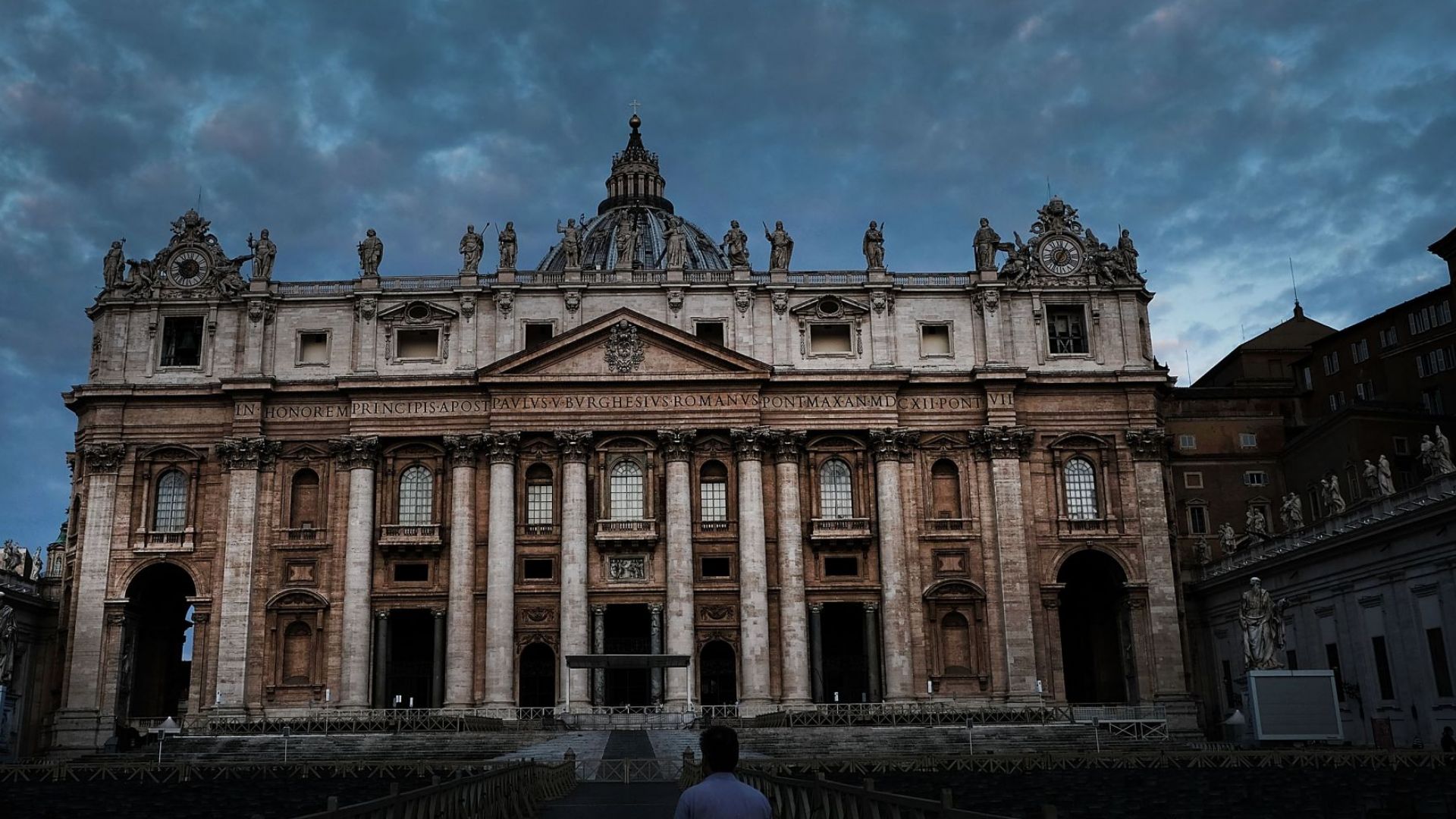 Правосъдието във Ватикана издаде първата в историята на държавата присъда