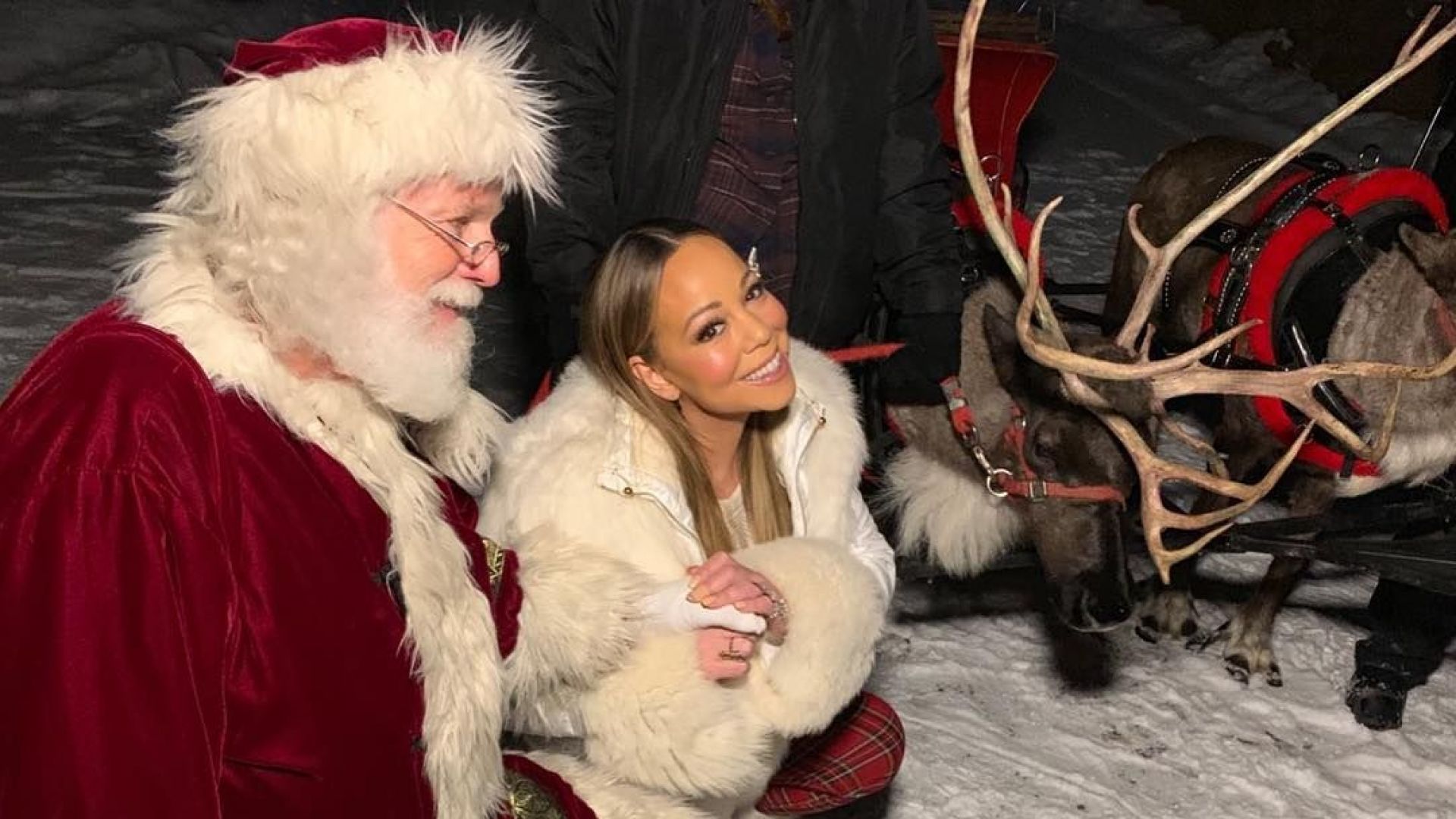 Марая Кери пусна нова коледна песен - „Oh Santa“ (видео)