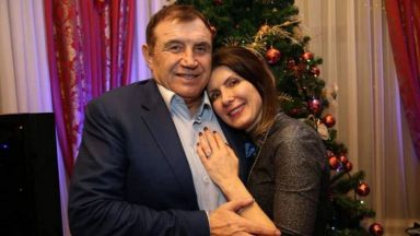 Николай Вълканов предложи брак на приятелката си навръх Коледа