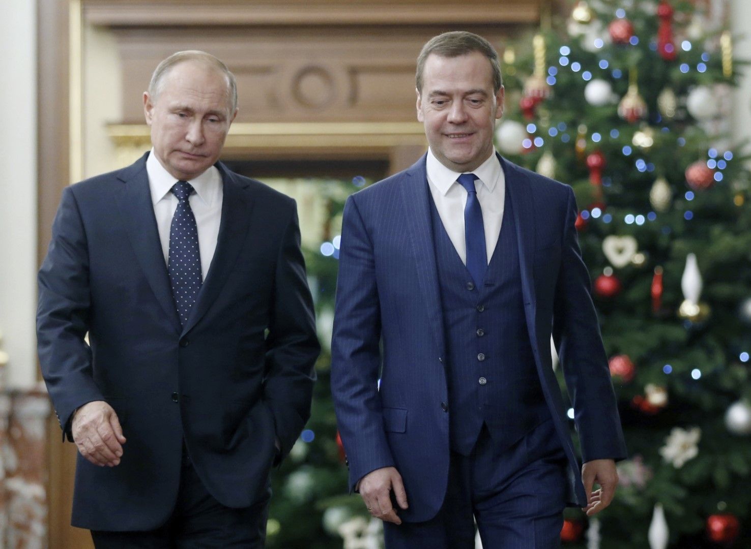 Повече от половината руснаци искат правителството на Дмитрий Медведев да подаде оставка