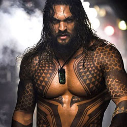 „Аквамен“ се превърна в безспорен хит