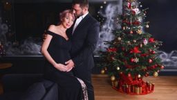 Антония и съпругът ѝ позираха за новогодишна фотосесия