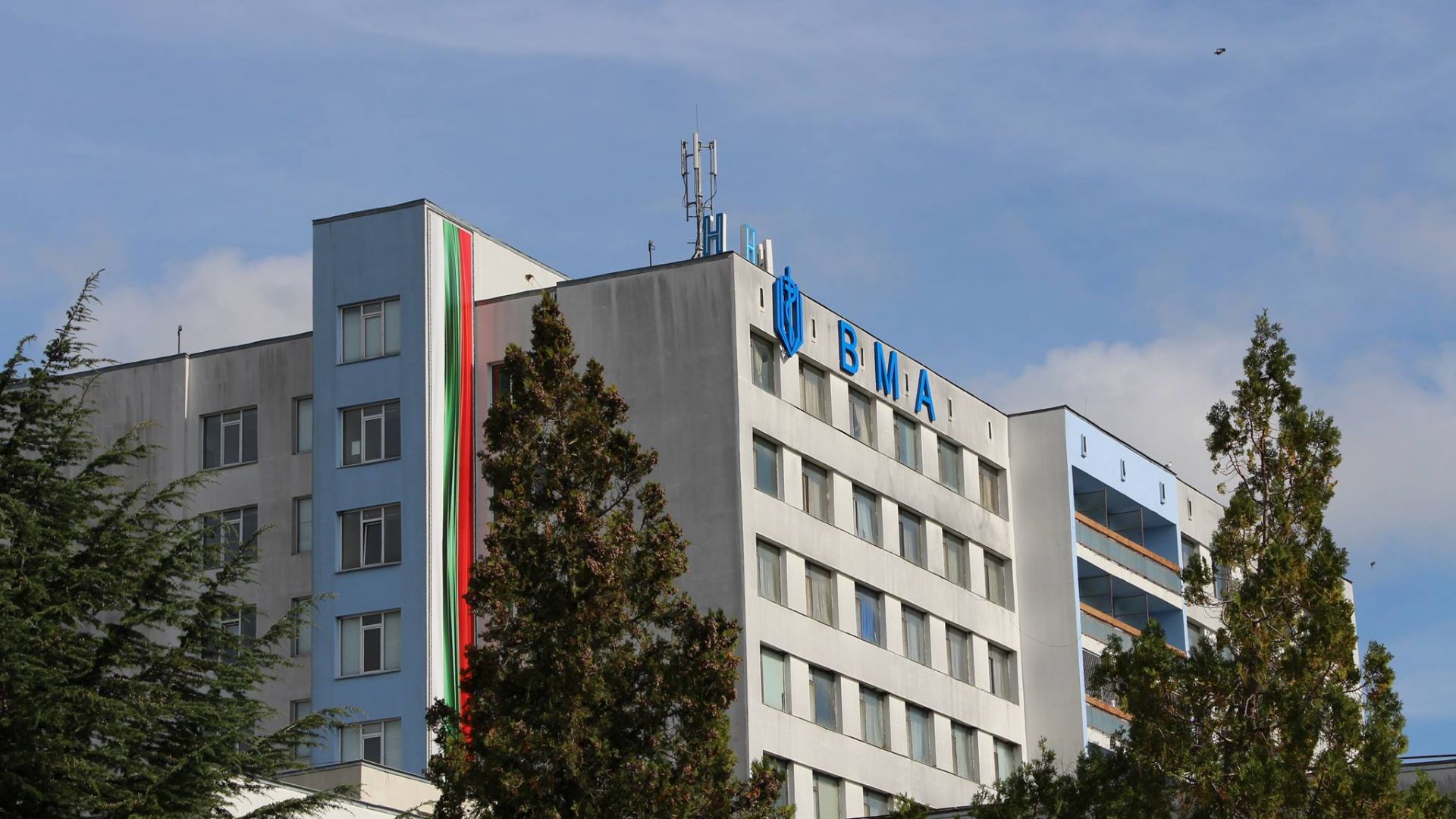 Общо четирима души с алкохолни опиянения са били прегледани от