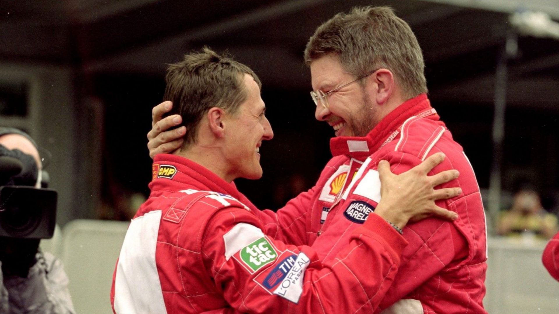 Шеф на Формула 1: Не знам до колко Шумахер е наясно с успехите на сина си