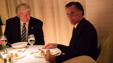 Тръмп пренебрегна атаката на Мит Ромни