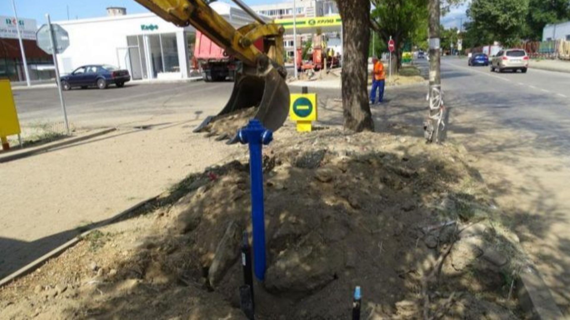 Газопровод е бил пробит при изкопни работи на строителна фирма