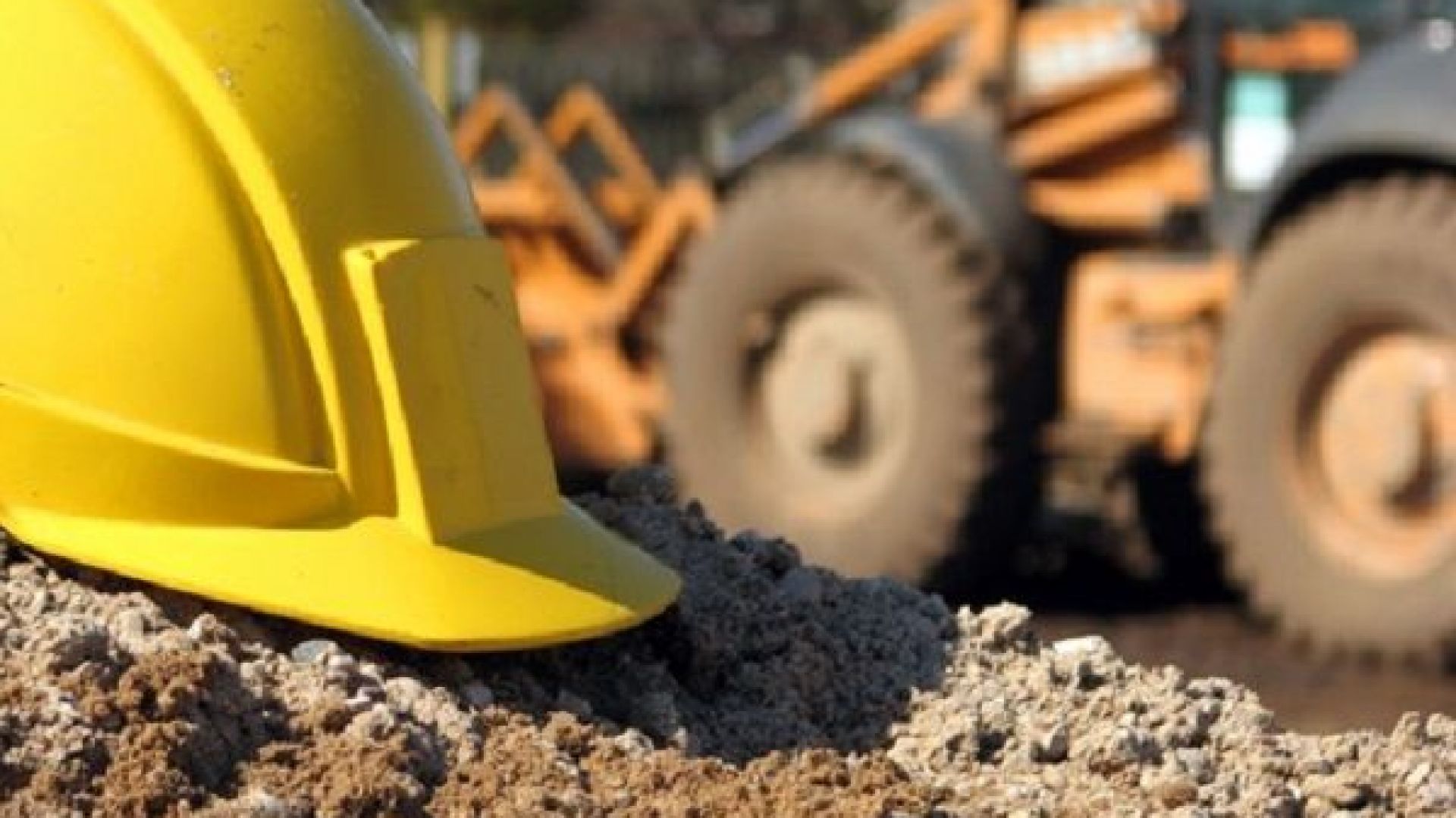 Нерегламентирани изкопни дейности оставиха тази сутрин без електрозахранване клиенти на