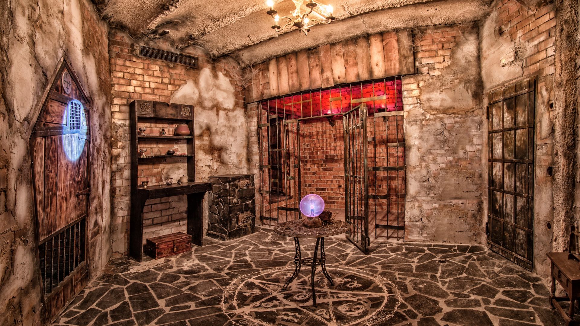 Пет жени загинаха при пожар в град Кошалин в северната