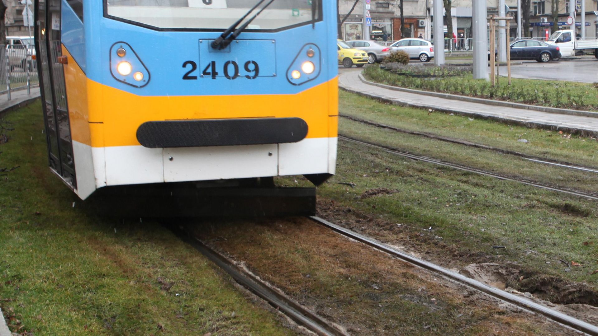 Зелените трамвайни релси от Руски паметник в София ще бъдат