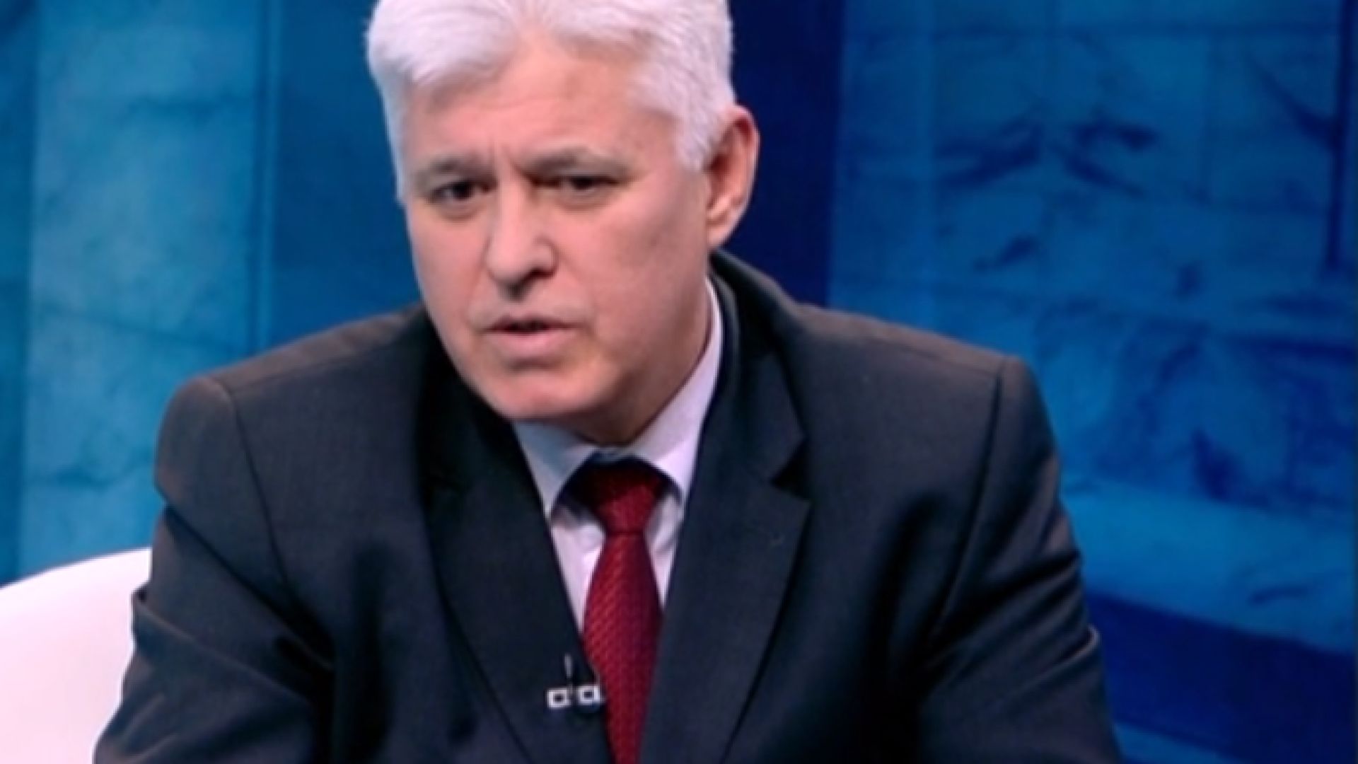 Говоренето в един глас от страна на управляващите в полза