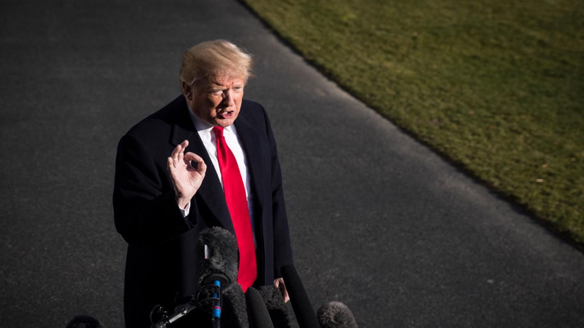 Президентът на САЩ Доналд Тръмп ще направи утре извънредно обръщение