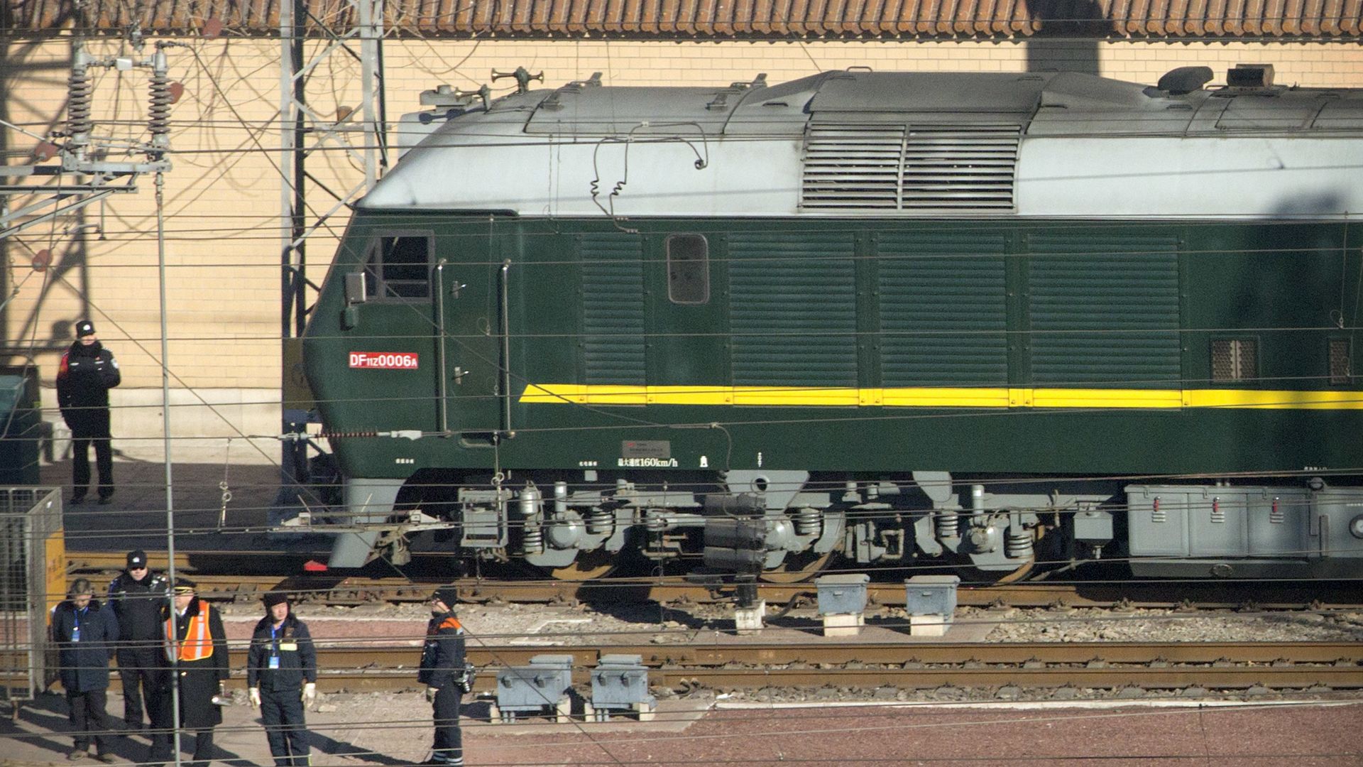 Севернокорейският лидер Ким Чен Ун пристигна в Пекин по покана