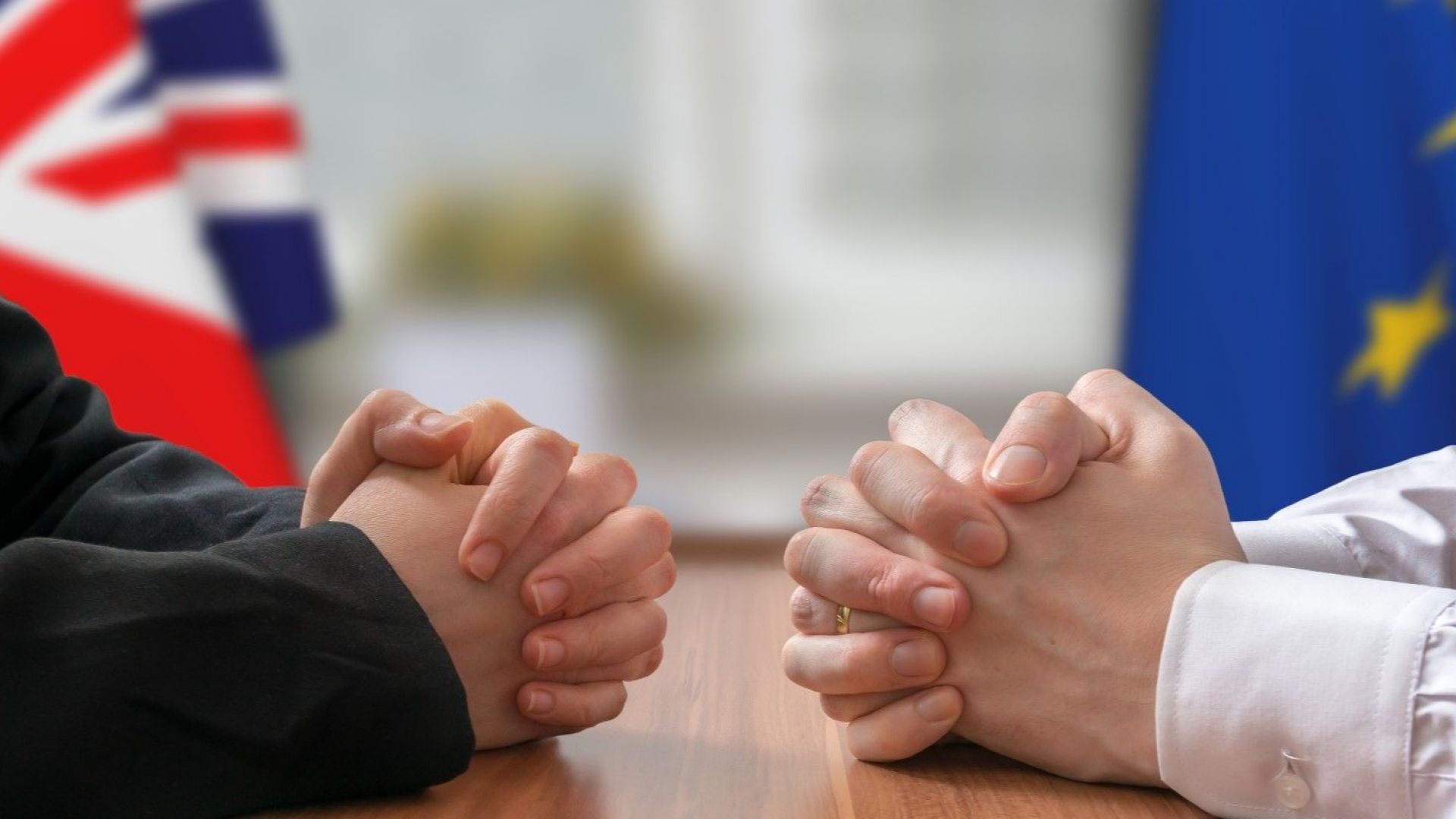 Официални представители на Великобритания и ЕС обсъждат възможността за удължаване