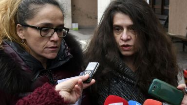 Съдът остави окончателно под домашен арест Иванчева и Петрова 