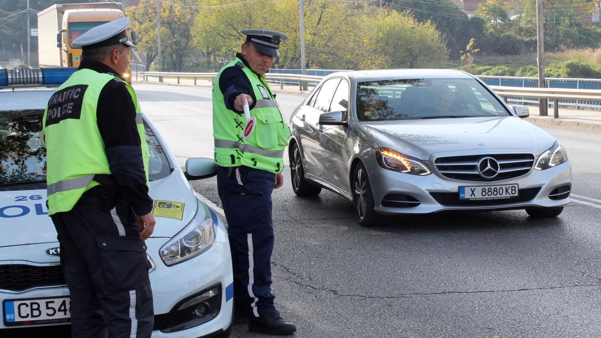 На 100 000 души население у нас са се падали