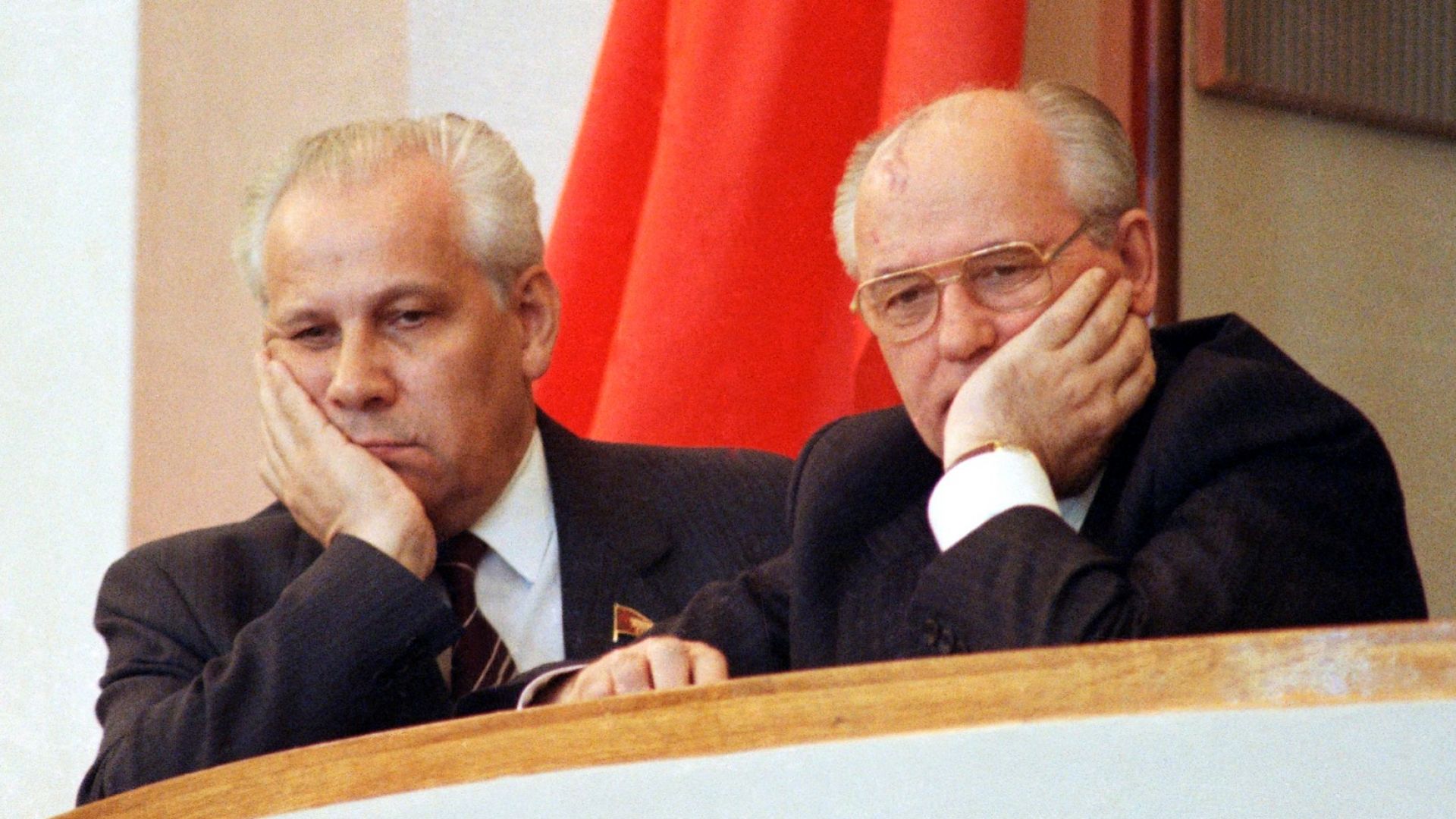 Бившият председател на съветския парламент Анатолий Лукянов почина днес на