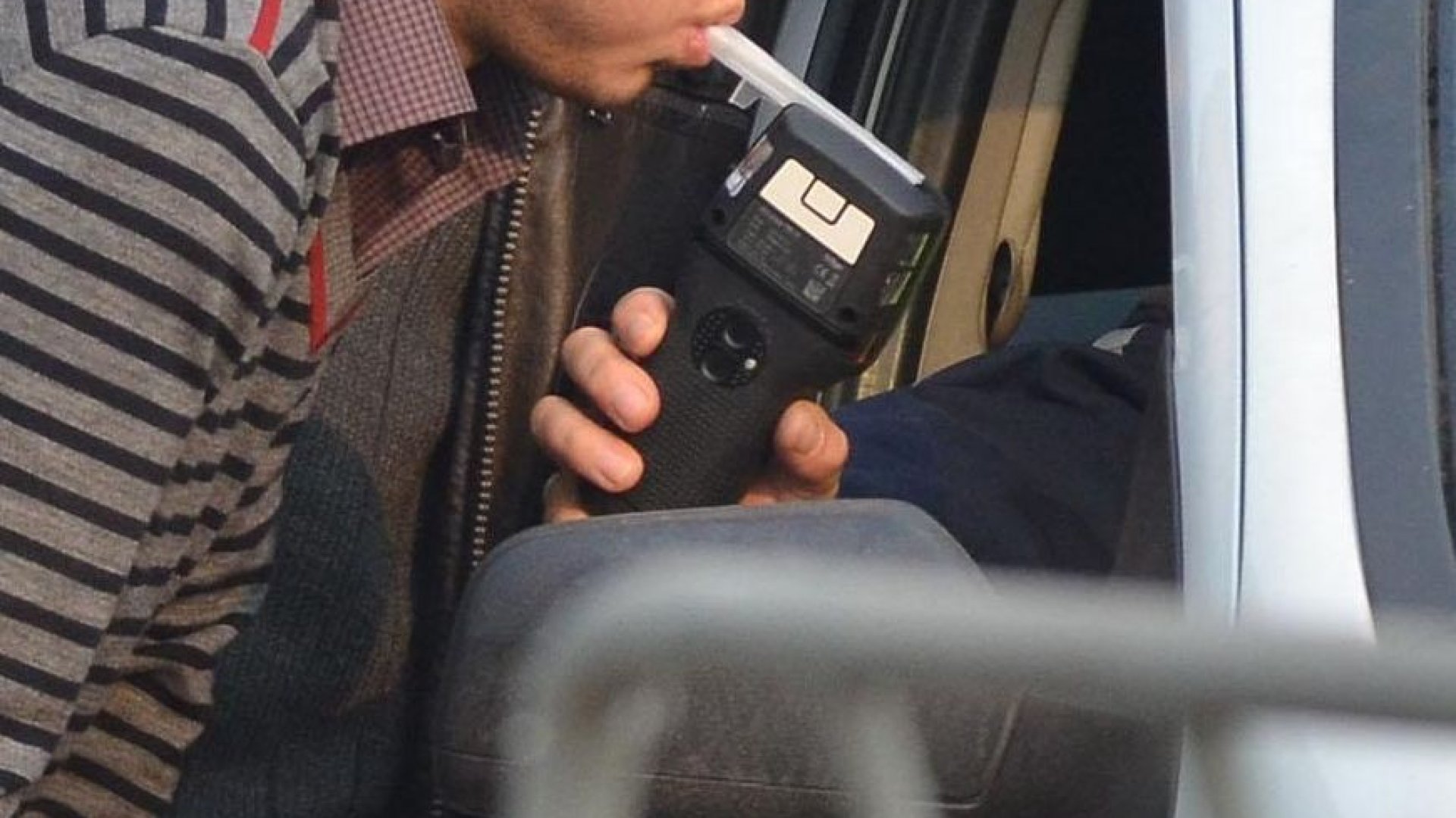 Срещу подкупи от 500 до 1000 лв са били подменяни