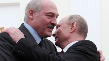 Президентът на Беларус Александър Лукашенко който е изправен пред масови