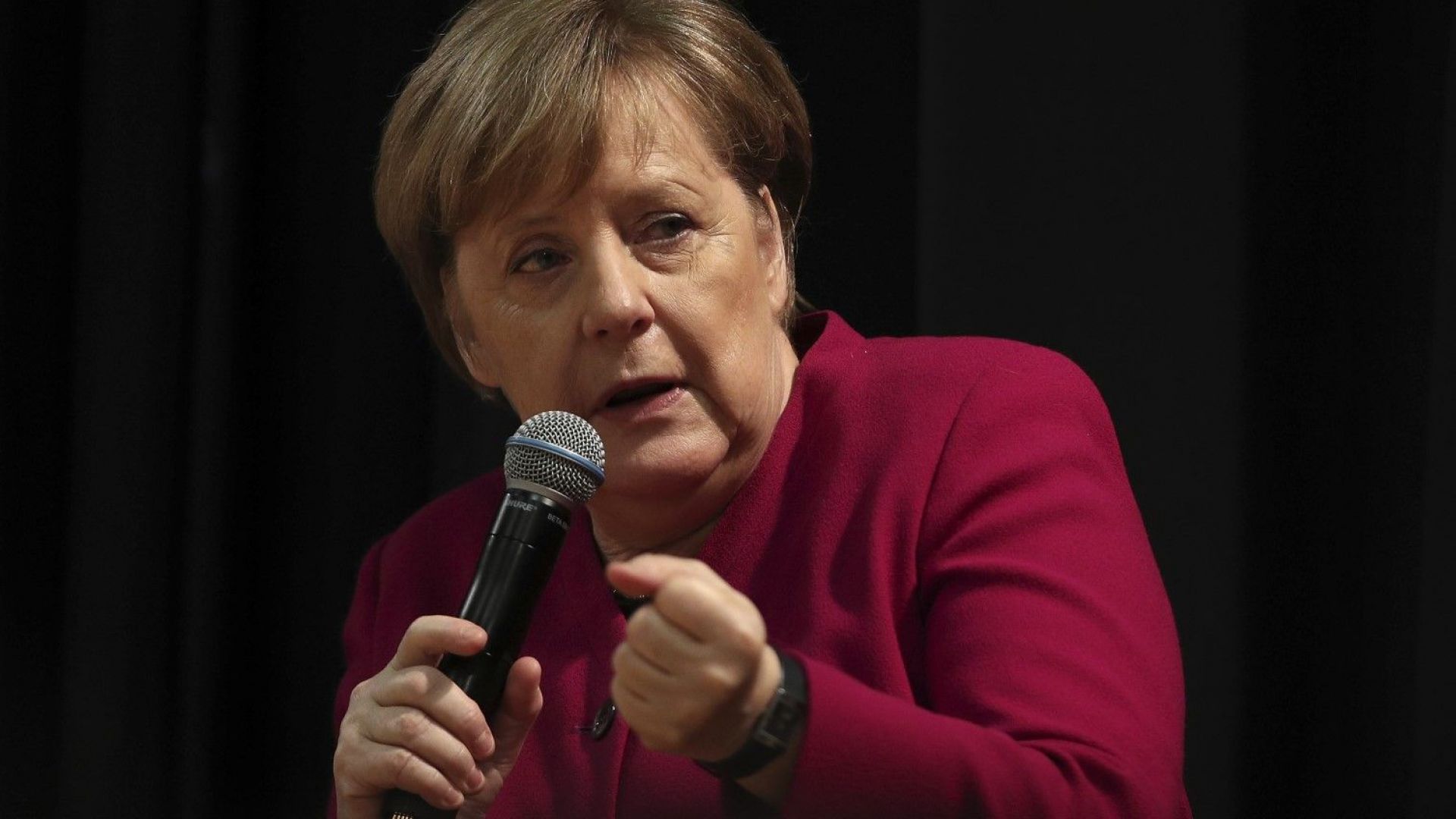 Германският канцлер Ангела Меркел заяви днес че споразумението между Европейския