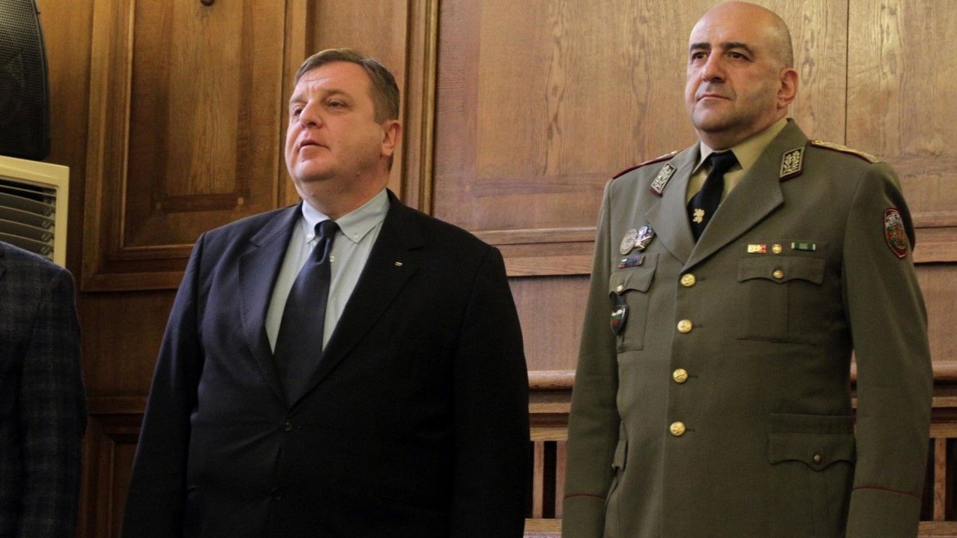 Виж още Съгласни ли сте с изказването на Каракачанов за