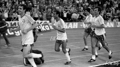 100 г. национален отбор на България: Голямото завръщане в три епични мача през 1985-а