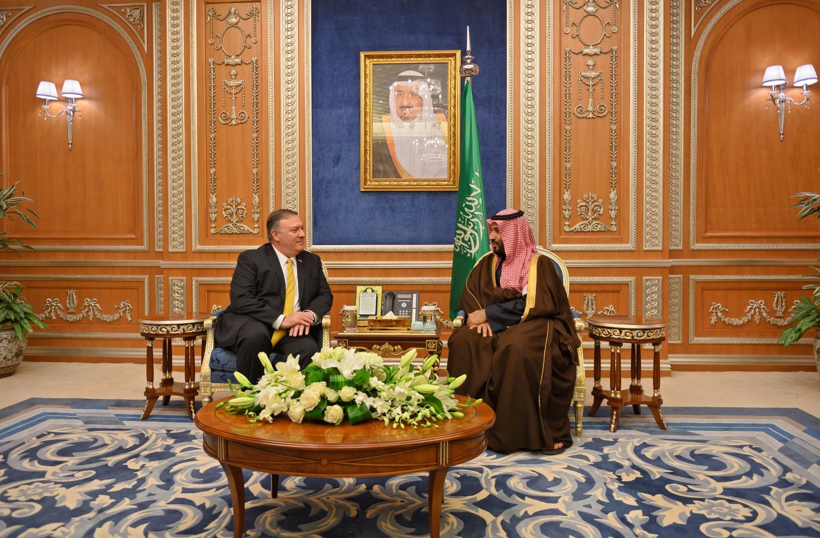 Държавният секретар на САЩ беше посрещнат от саудитския престолонаследник Мохамед бин Салман