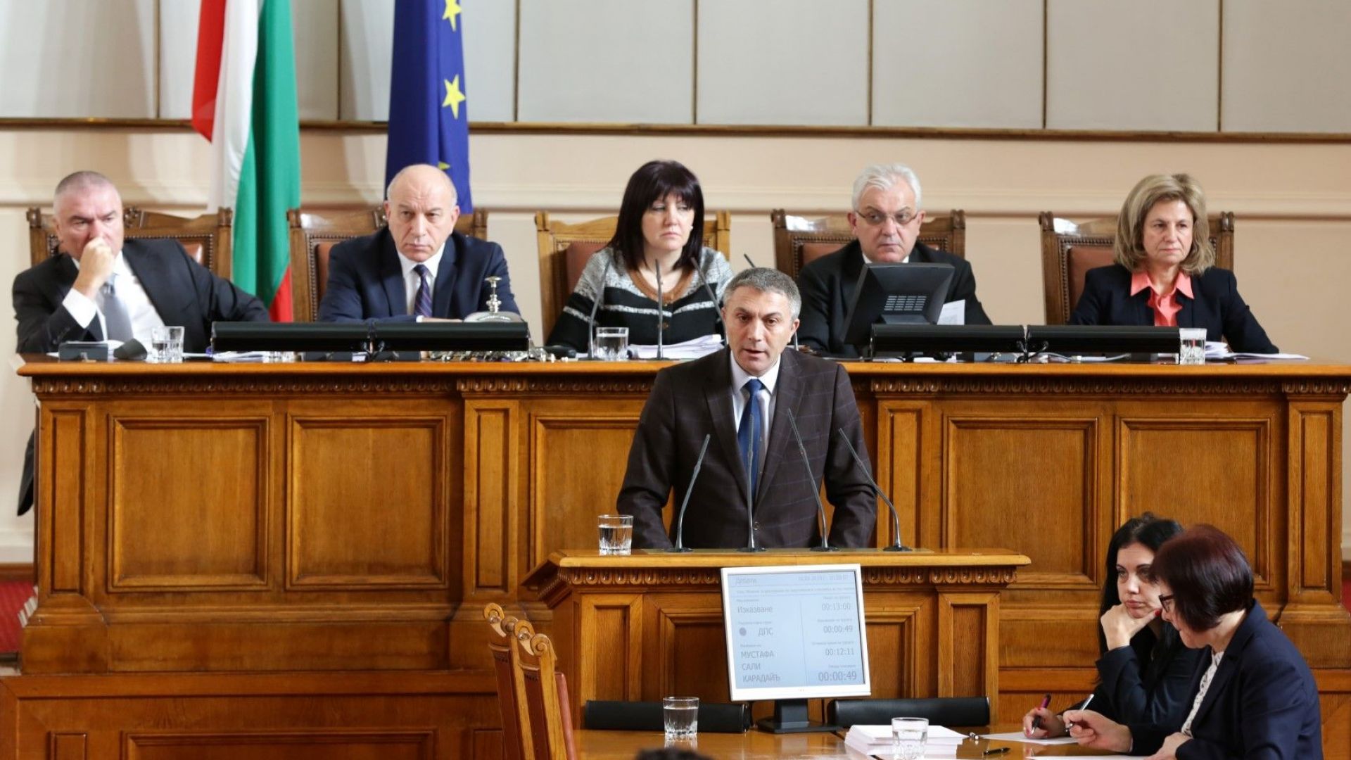 ДПС ще подкрепи решението на правителството да преговаря със САЩ