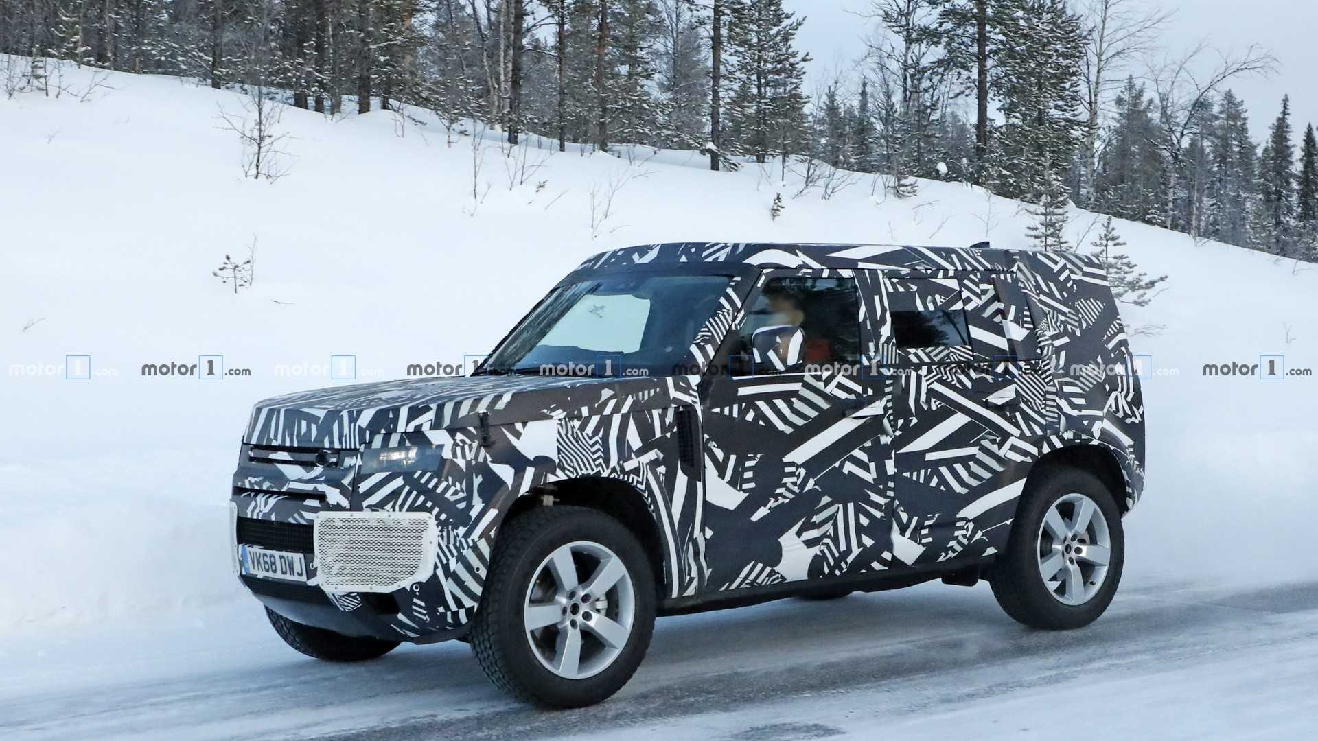 Вижте как Land Rover тества новия Defender