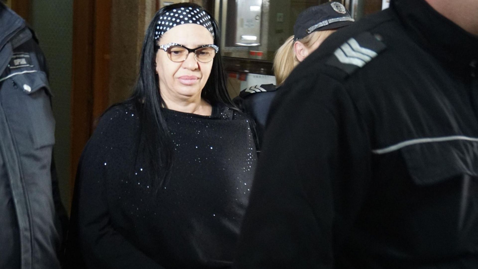 Чувствам се като птичка по която стрелят с оръдие Не