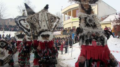 Отлаганият две години ХХIХ Международен фестивал на маскарадните игри Сурва
