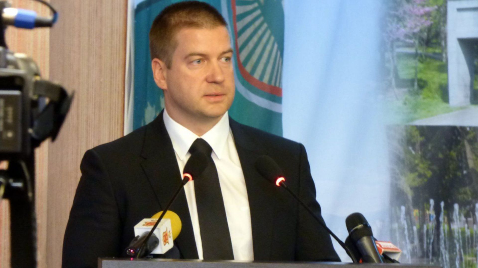 5000 лева обезщетение иска кметът на Стара Загора Живко Тодоров