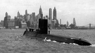 Преди 65 години в САЩ построяват първата атомна подводница