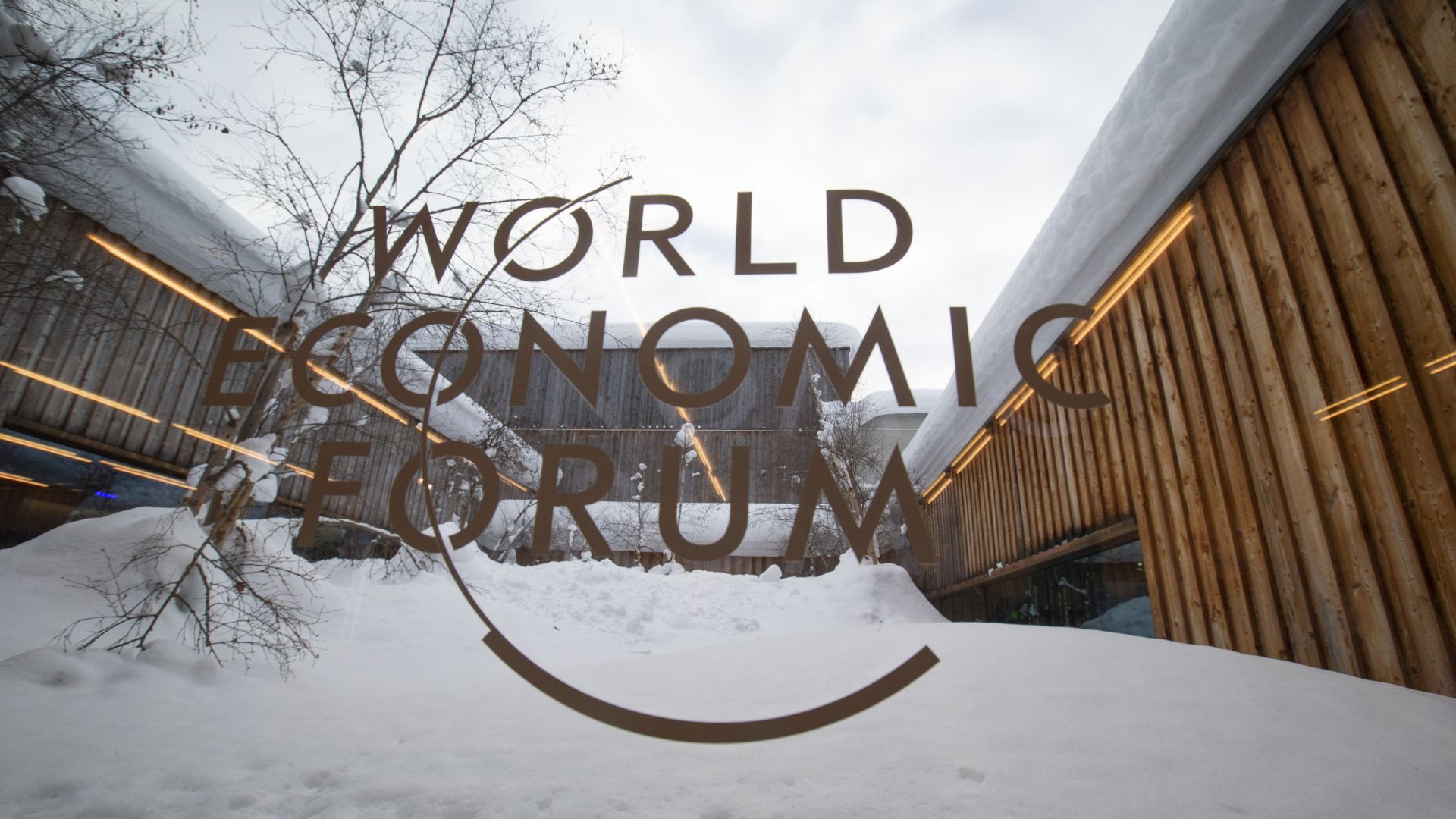 Световни политически и бизнес лидери се събират в швейцарския град