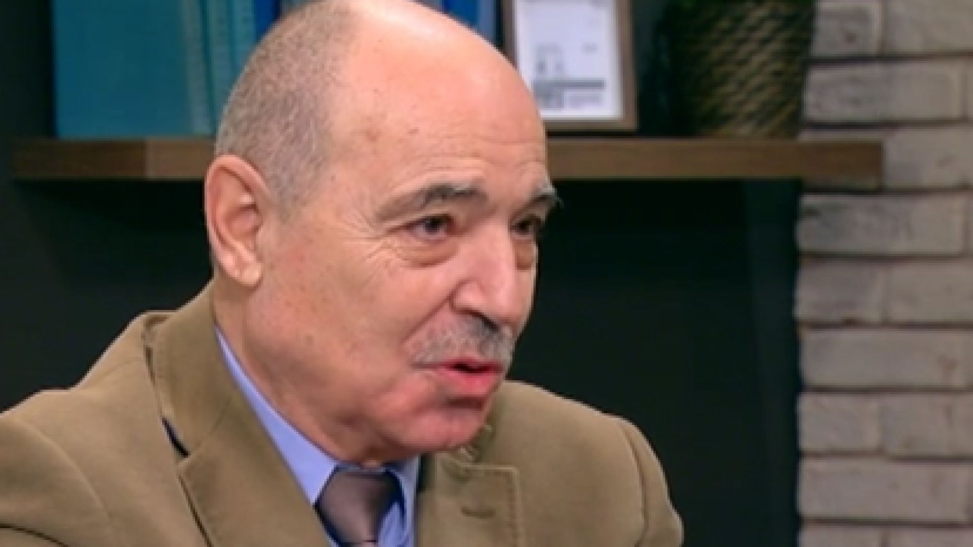 Директорът на Агенцията за хората с увреждания Минчо Коралски не