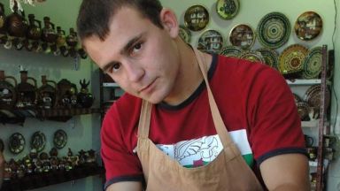 Всеки шести работещ млад българин  е изложен на риск от бедност