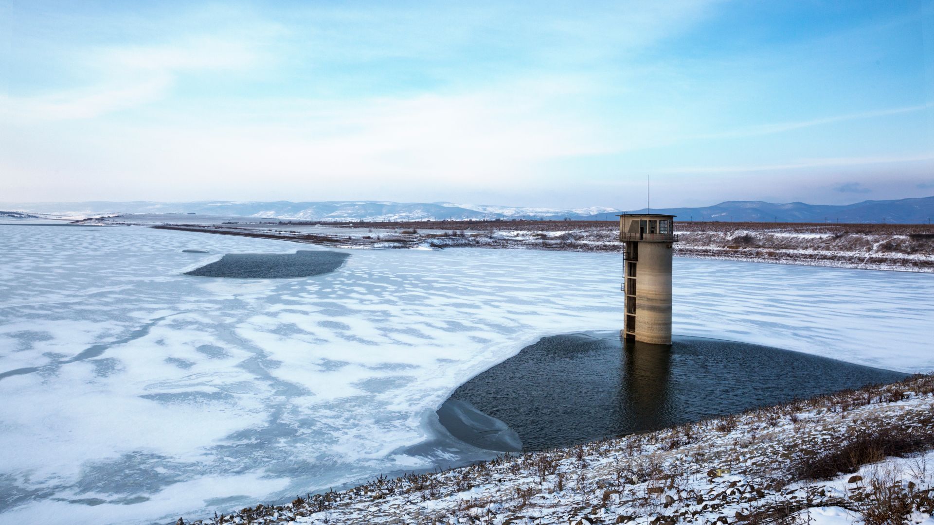 15 годишно момче от Първенец се e удавило в язовир между