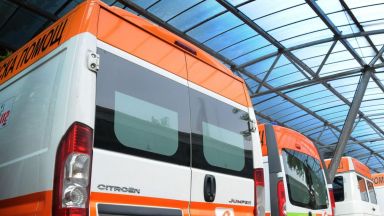 Двама мъже откраднаха линейка на Центъра за спешна медицинска помощ