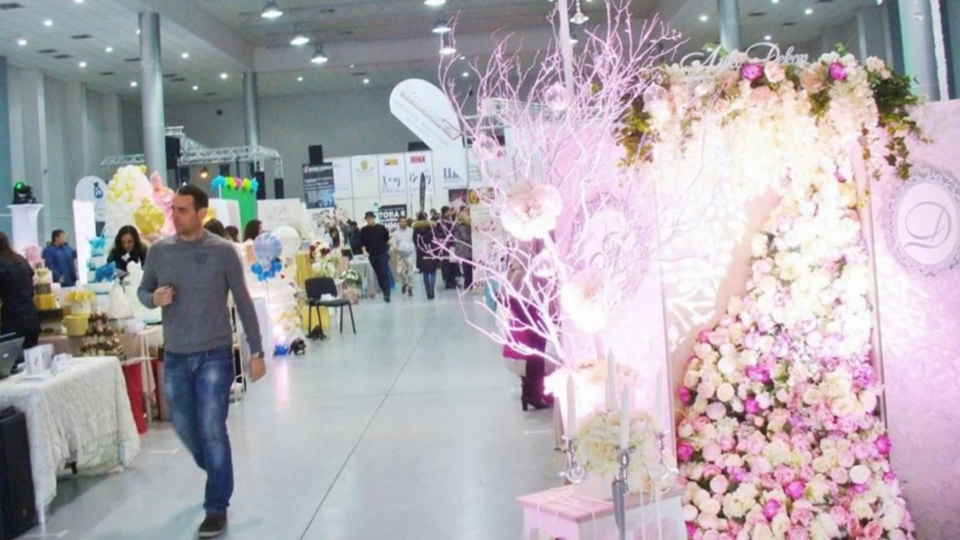 Интересни места за семейни тържества ще покаже Изложението за сватби