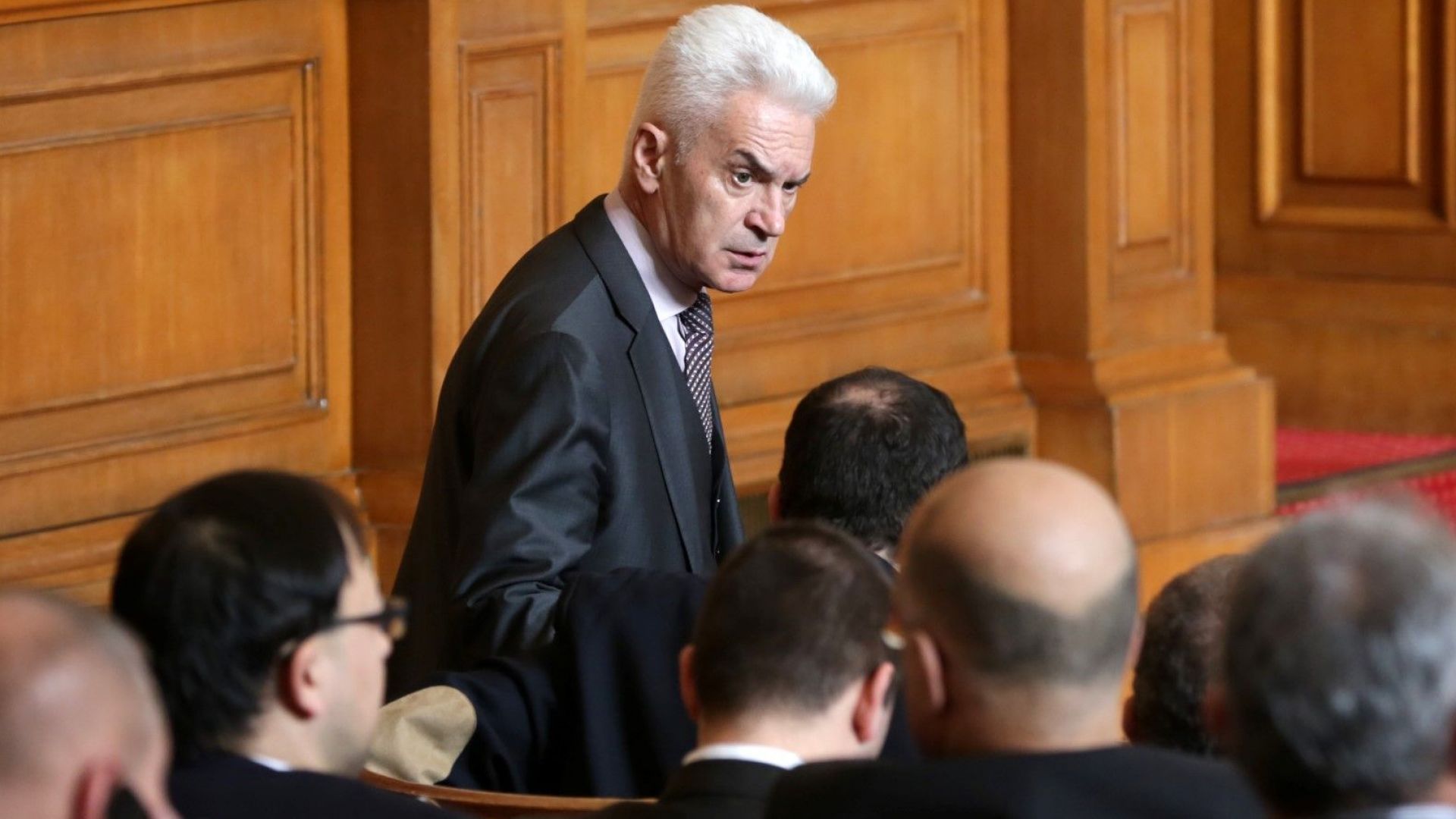 Едно е да говориш друго е да действаш Това се