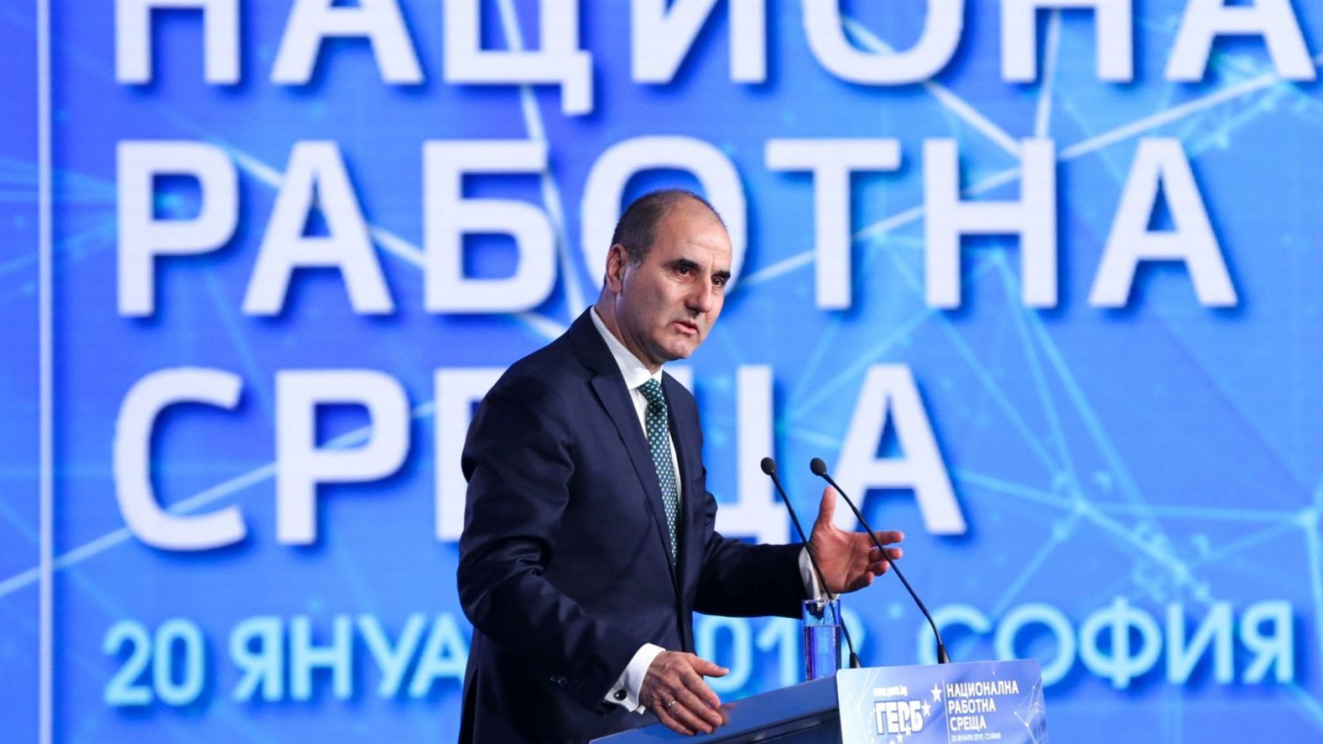 Всеки един политически лидер има правото да мотивира и да