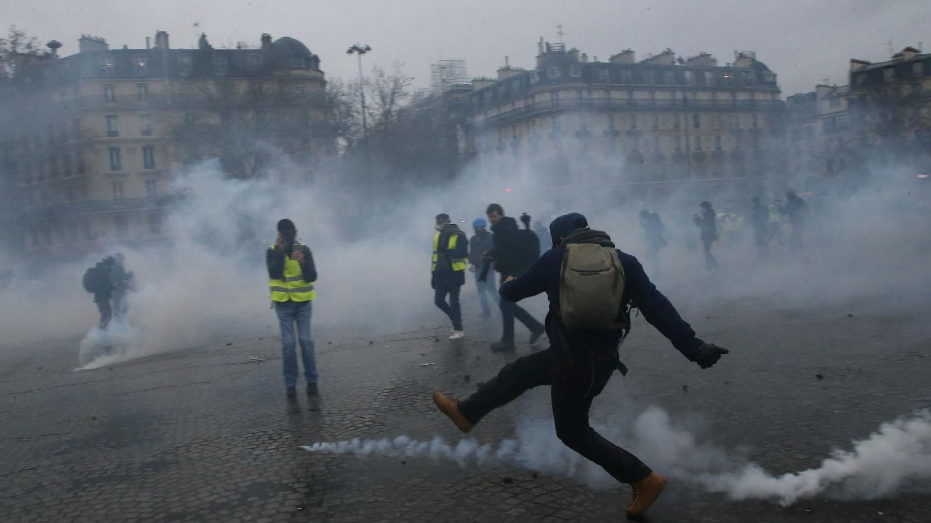 Жълтите жилетки разделени по отношение на възможността да представят свои